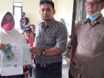 Kades Bojongkerta (Tengah) bersama warga penerima BPNT di dampingi BPD