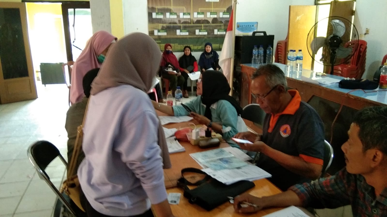 Penyaluran BPNT di Desa Warungkiara