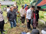 Kapolres bener meriah saat hadiri pemakaman
