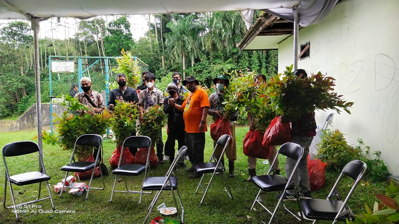 Sambut Hari Rimbawan, LSM dampal jurig jabar gandeng stakeholder bakti sosial
