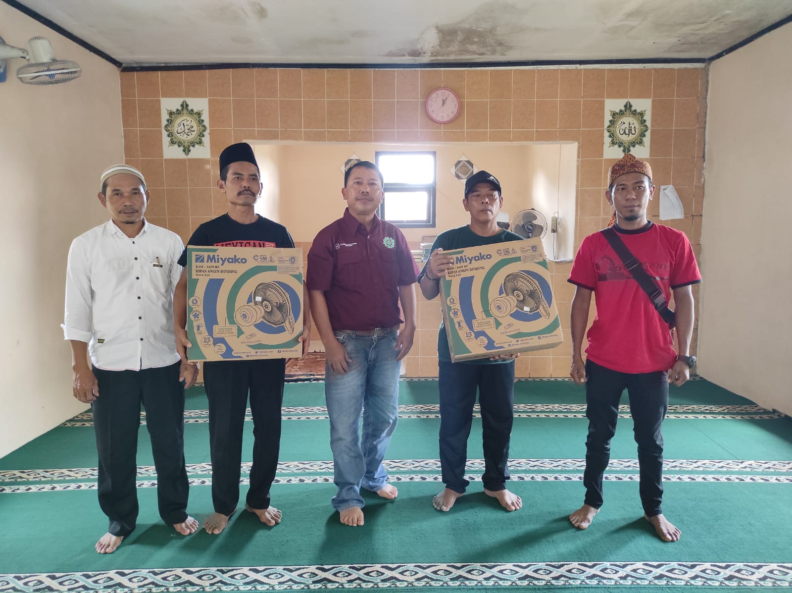 Ketua DKM Masjid At Takwa berikan apresiasi atas bantuan pada masjid At Takwa