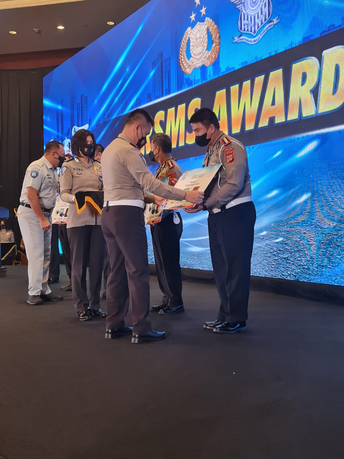 Pelaksanaan penyerahan IRSMS Award 2022