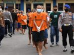 Enam terduga pelaku pengiriman PMI ilegal (Foto : Polda Sumut)