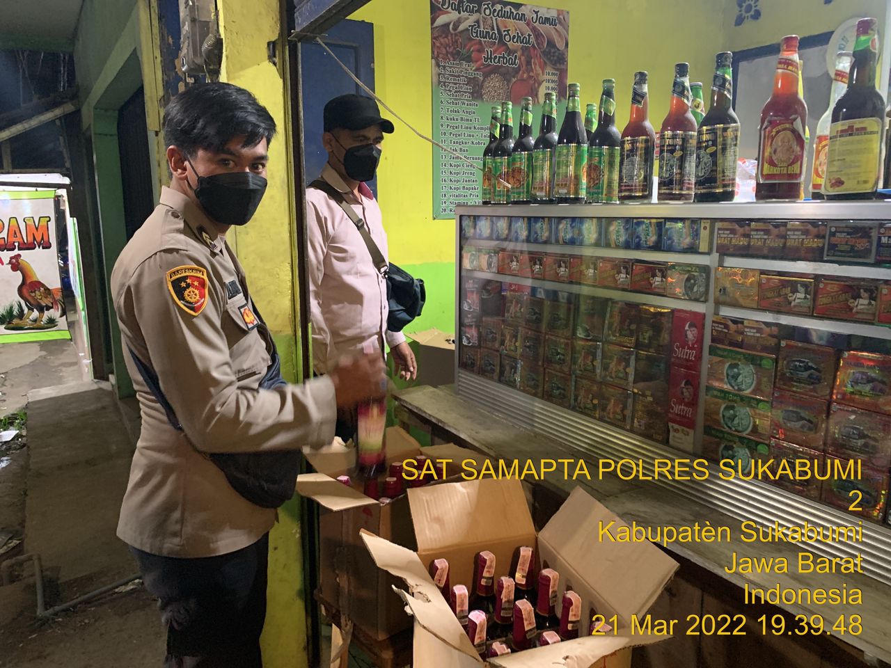 Kapolsek Parungkuda pimpin operasi cipta kondisi di wilayahnya