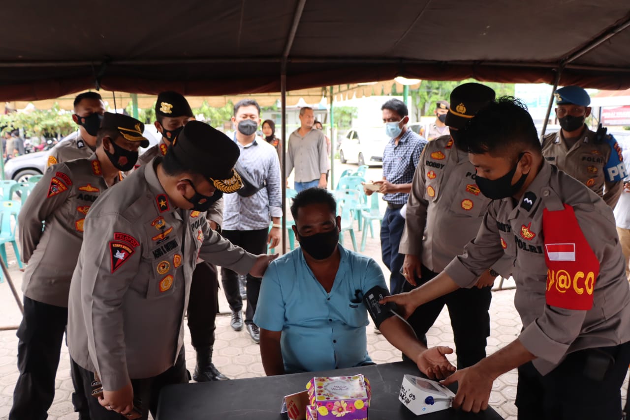 Wakapolda kunjungi dan pantau vaksinasi di ulee kareng