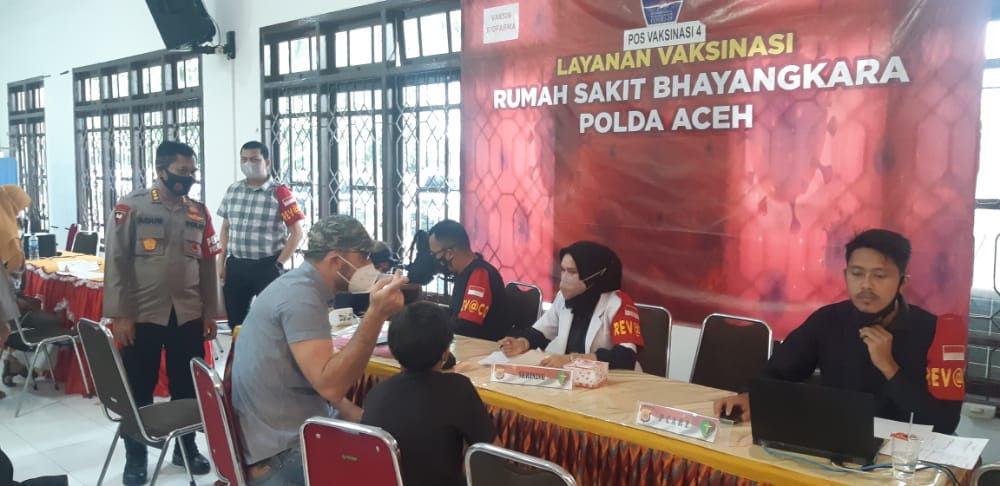ilustrasi : Foto Kegiatan Vaksinasi Booster